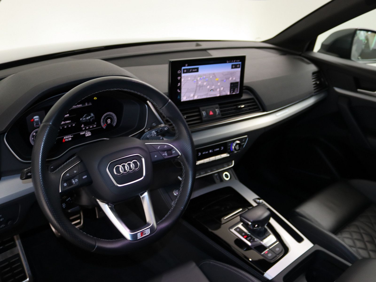 Audi Q5 50 TDI quattro S line AHK PANO 360° STANDHZ