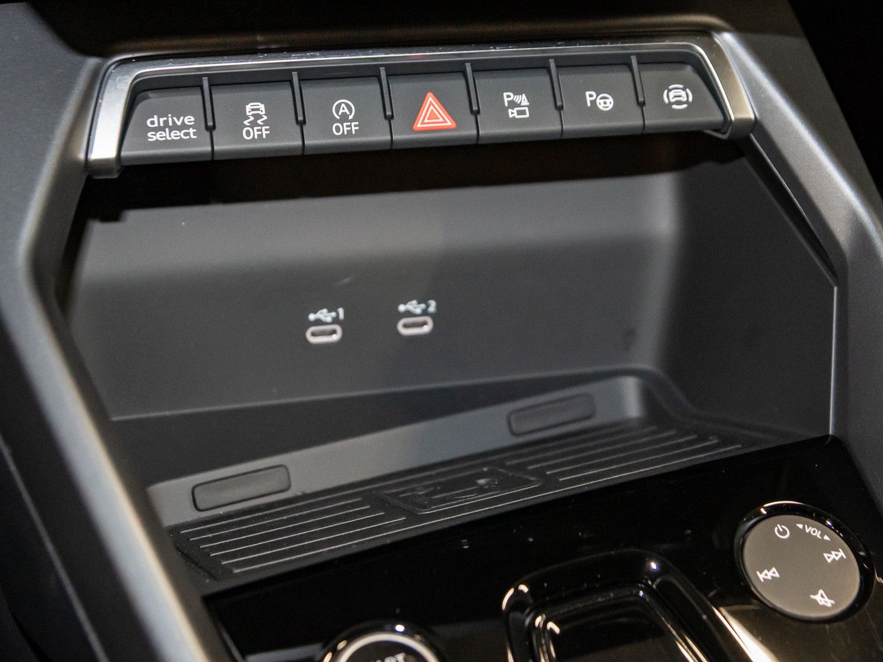 Audi A3 Sportback 35 TDI S tronic - Samsaru's Car Outlet