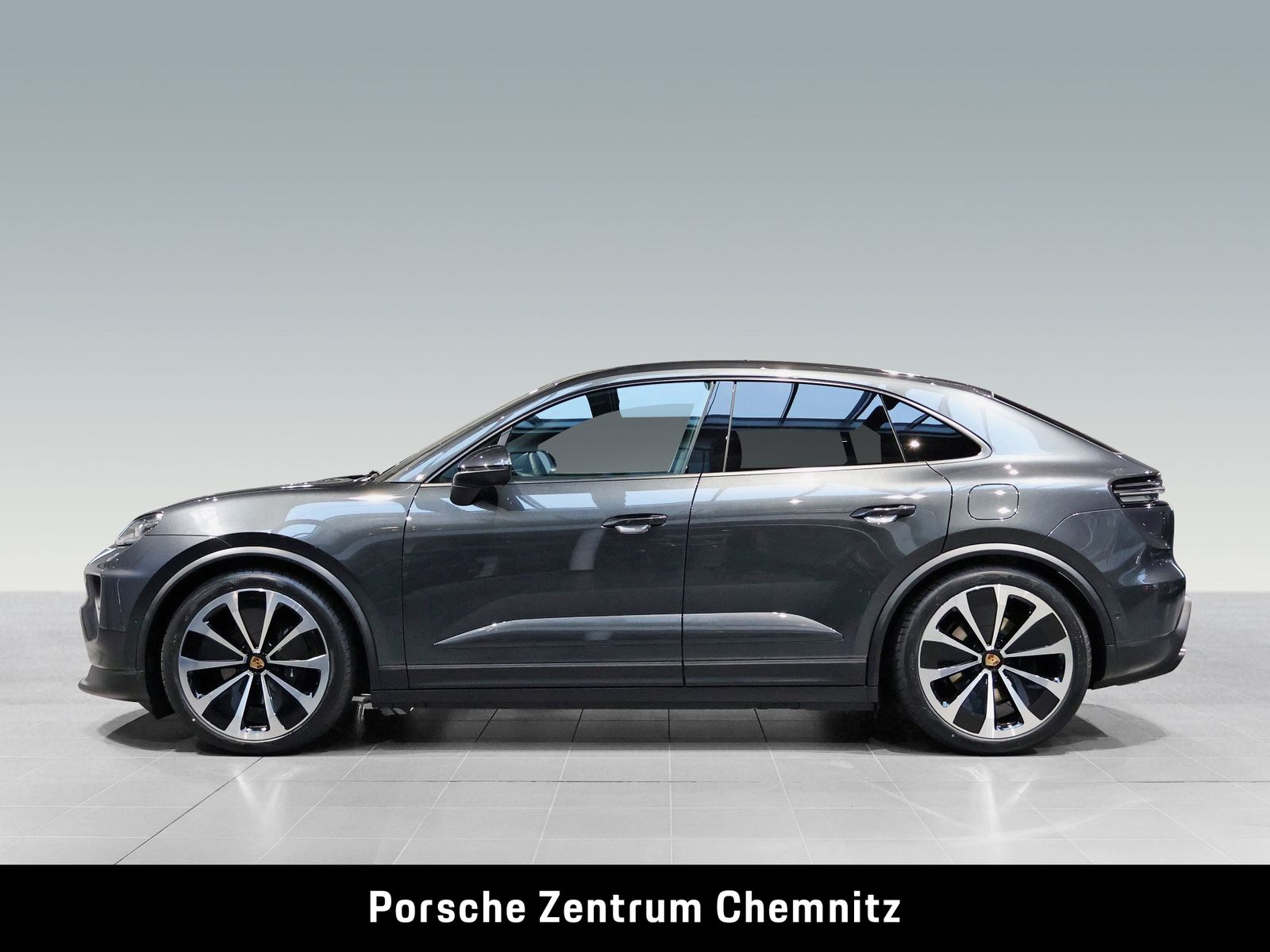 Porsche Macan 4 Electric Luft.;Matrix-LED;4xSitzheiz.;BO
