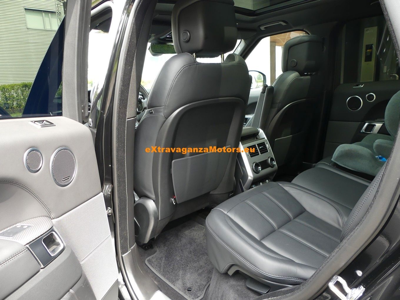 P400e PHEV HSEDynamic - Samsaru's Car Outlet