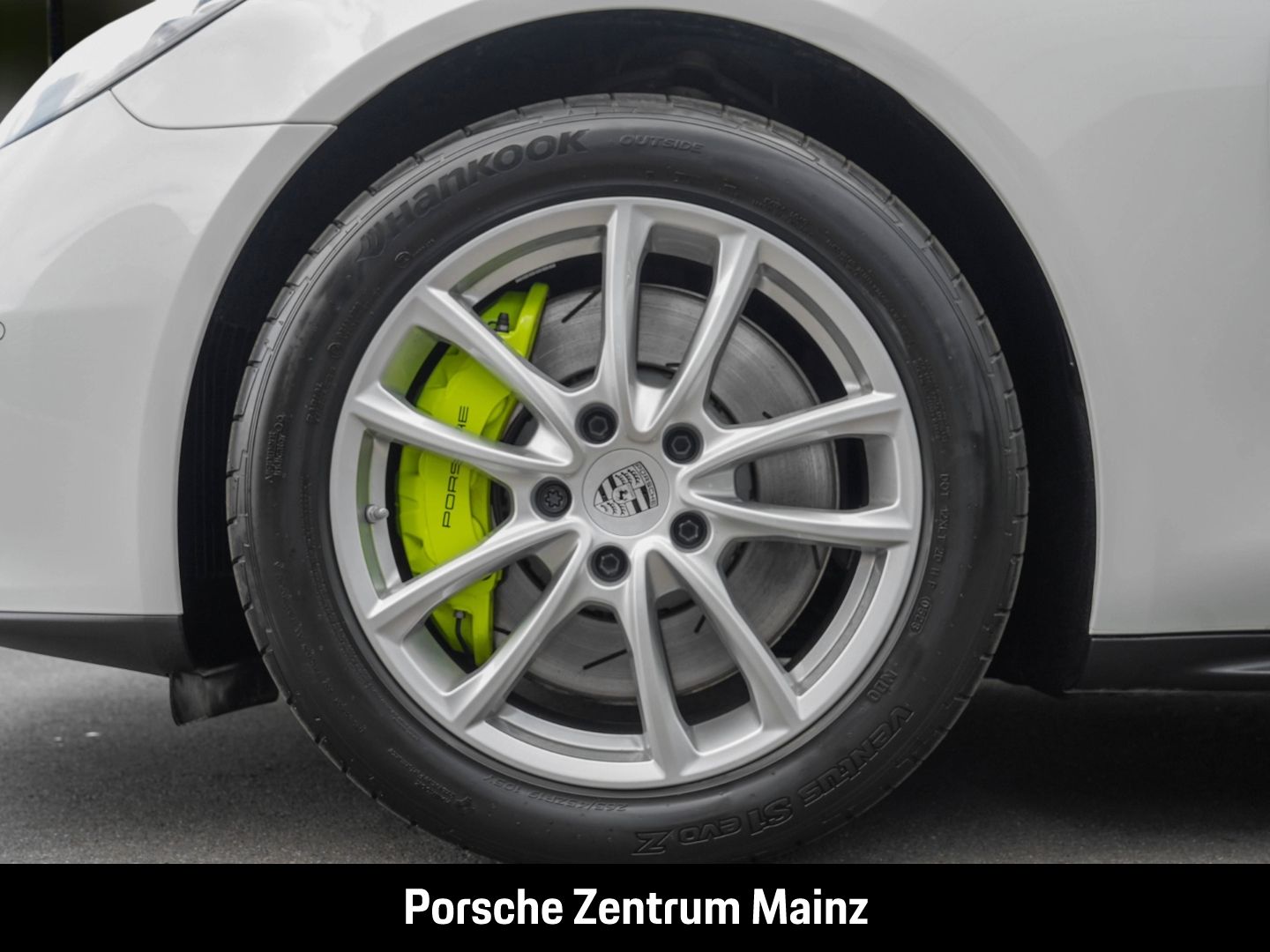 Porsche Panamera 4 E-Hybrid Sport Turismo 1.600km!