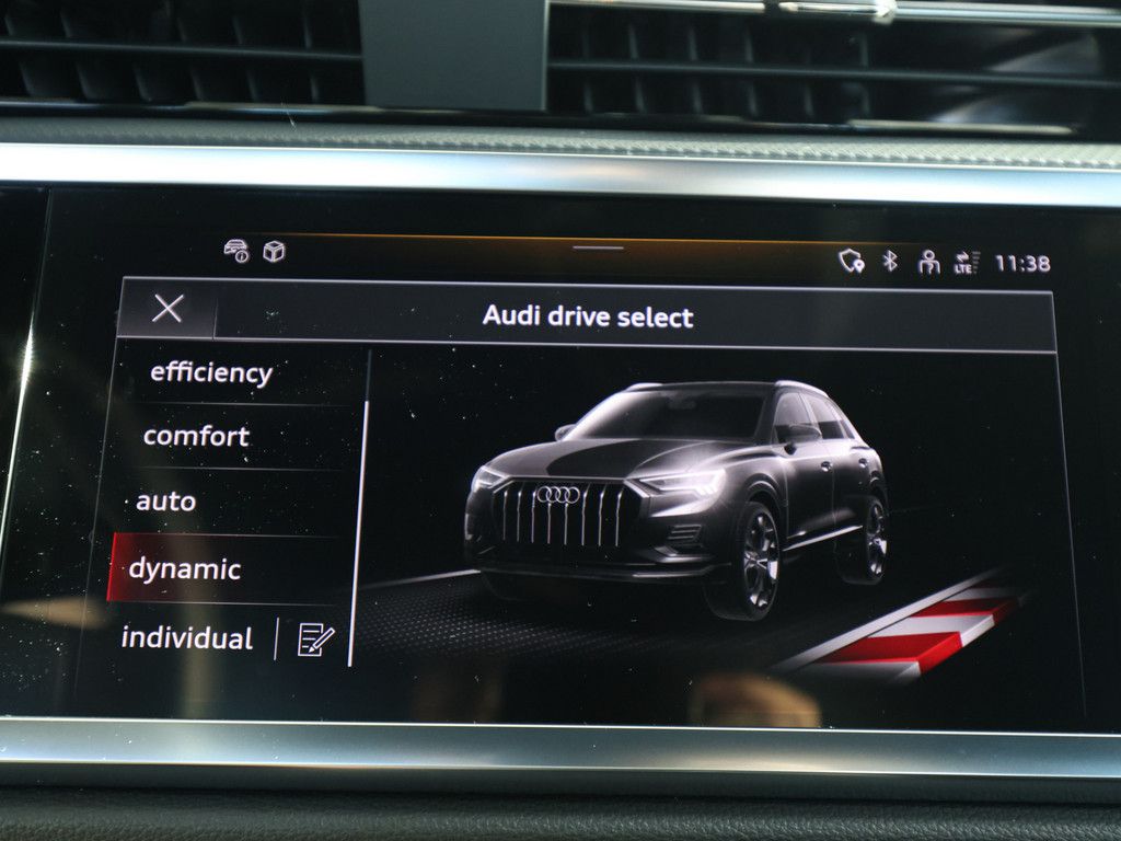Audi Q3 advanced 35 TDI quattro S tronic - Samsaru's Car Outlet
