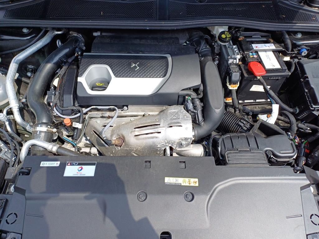 DS Automobiles DS4 Performance Line +