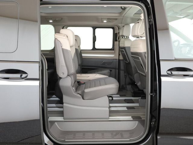 Volkswagen Multivan Style LÜ 2,0TSI 150kW DCC AGR AHK HK