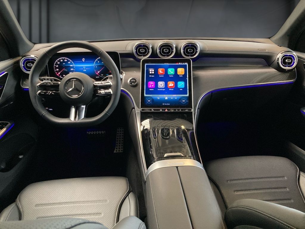 Mercedes-Benz GLC 220 d 4M AMG+Pano+AHK+Memory+Distronic+CarPl