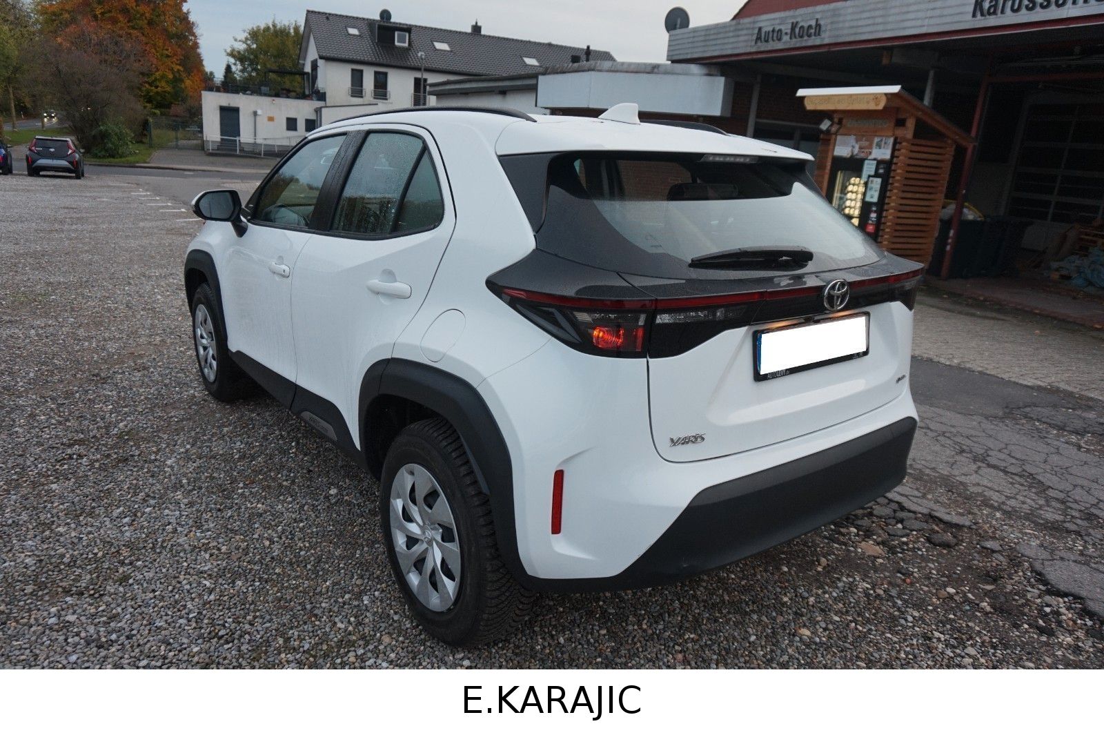 Toyota Yaris Cross Hybrid FWD Business Edition