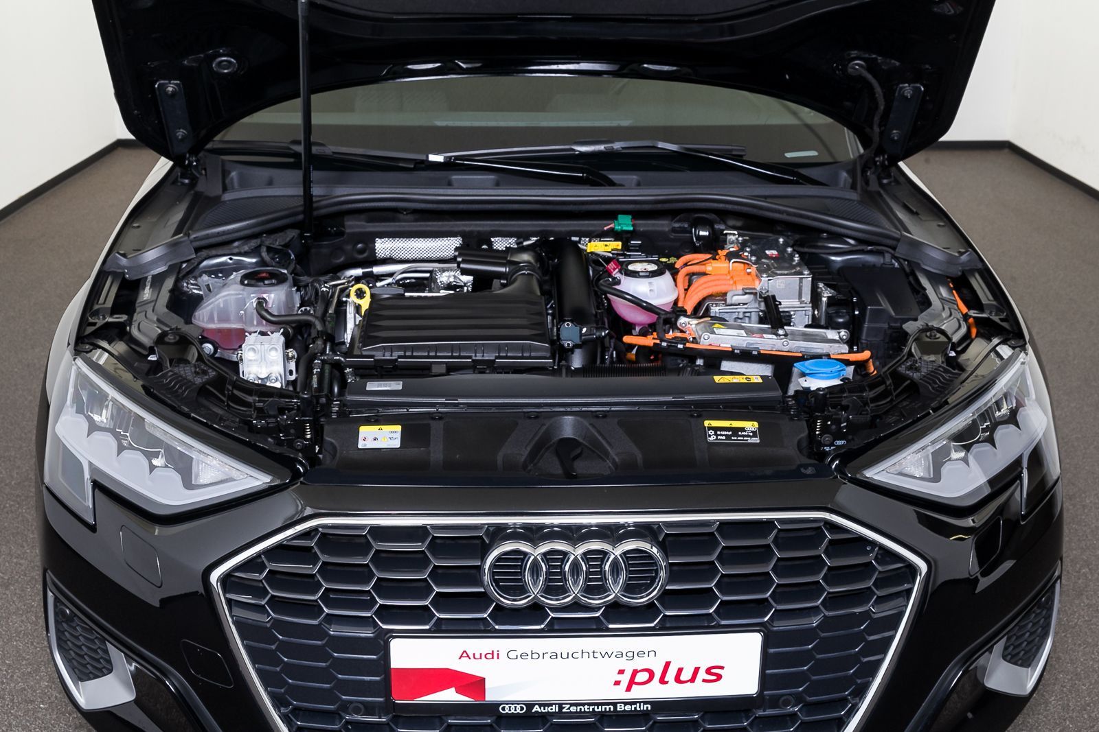Audi A3 Sportback 40 TFSI e Advanced S tr. - Samsaru's Car Outlet
