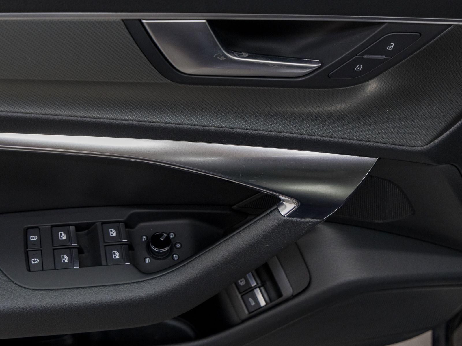 Audi A6 Avant 50 TFSIe Q SPORT - Samsaru's Car Outlet