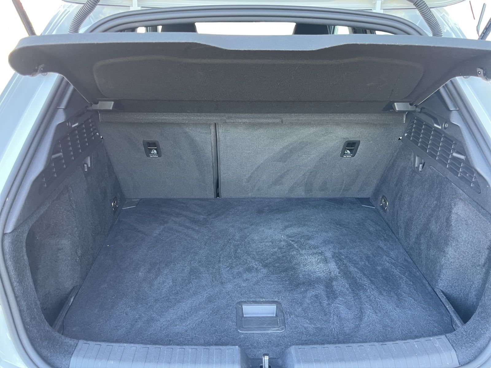 Audi A3 Sportback 35 TFSI S Line - Samsaru's Car Outlet