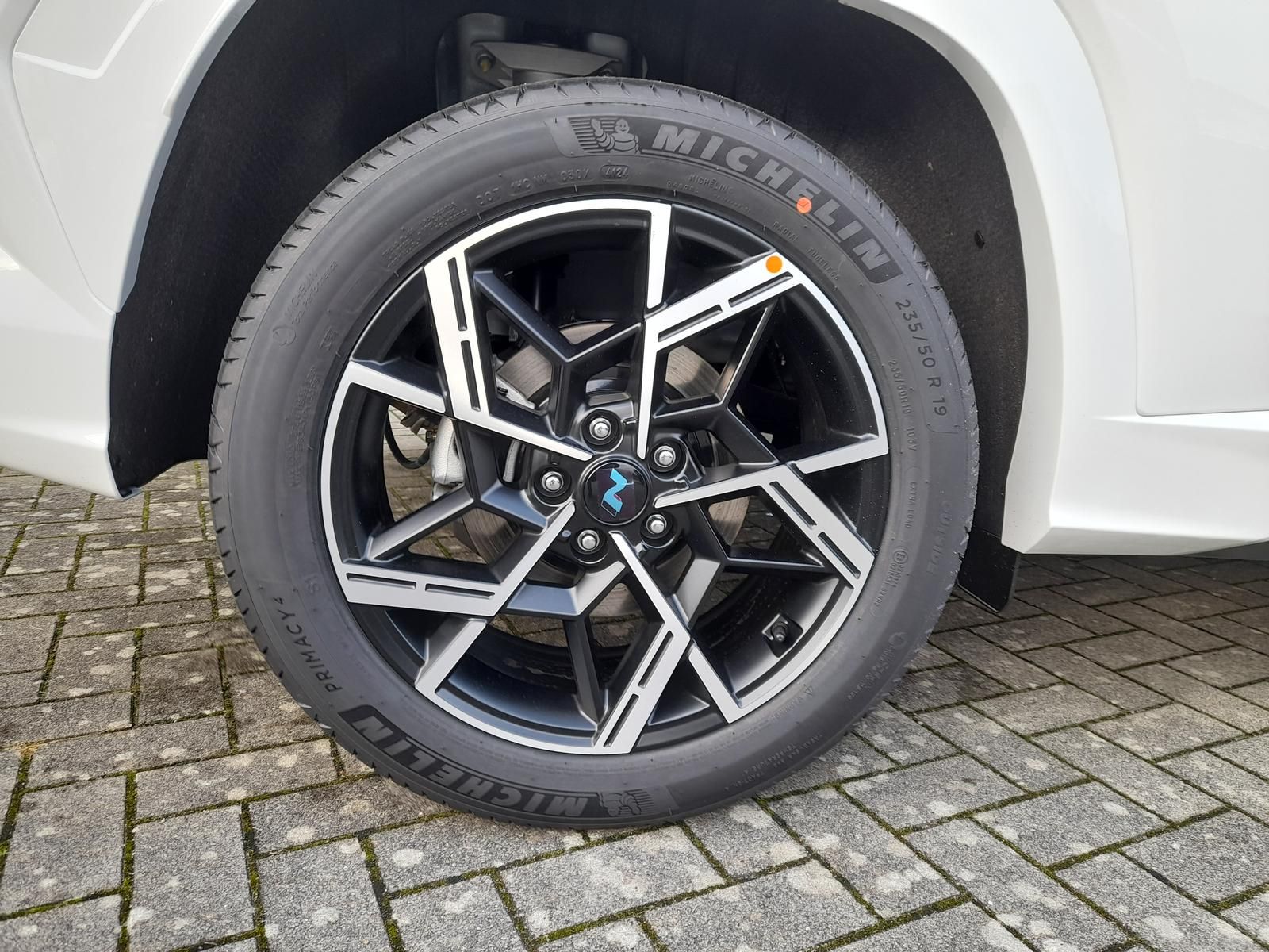 Hyundai TUCSON FL 1.6 HEV 4WD N-LINE - Samsaru's Car Outlet