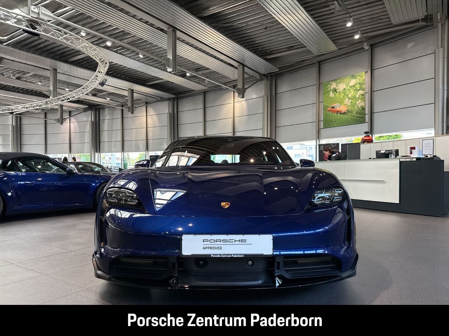 Porsche Taycan Turbo S Cross Turismo Burmester Panorama
