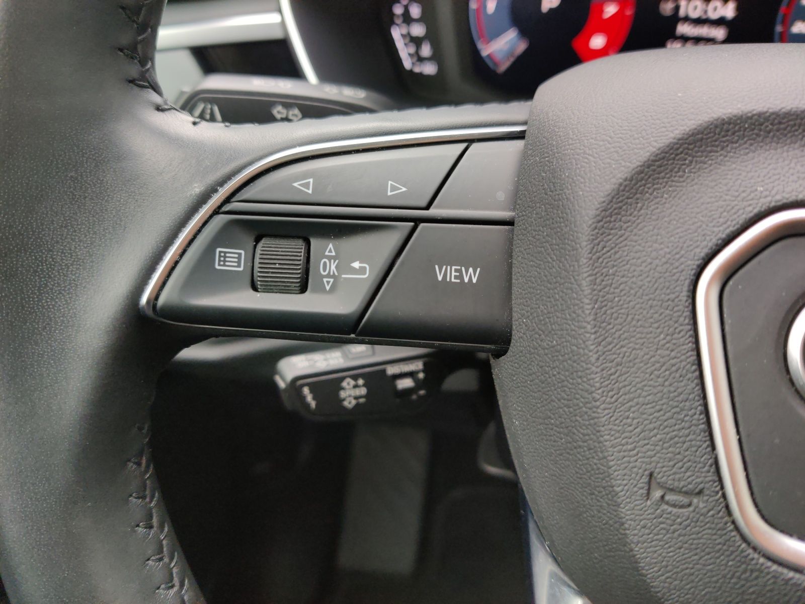 Audi Q3 40 TFSI quattro advanced - Samsaru's Car Outlet