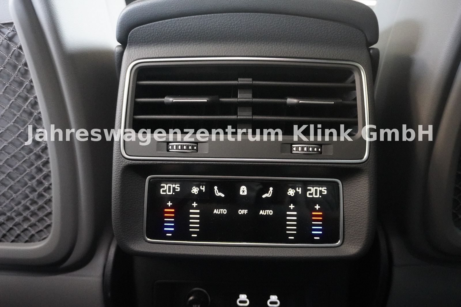 Audi Q8 S-Line 50 tdi quattro tiptronic - Samsaru's Car Outlet
