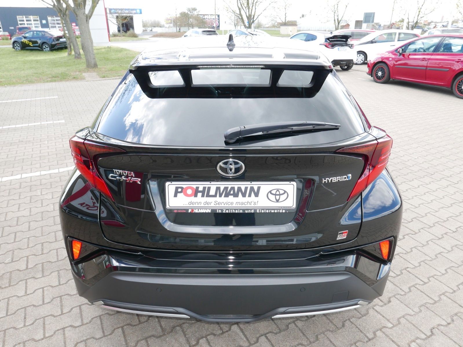 Toyota C-HR 2.0 Hybrid GR Sport Black - Samsaru's Car Outlet
