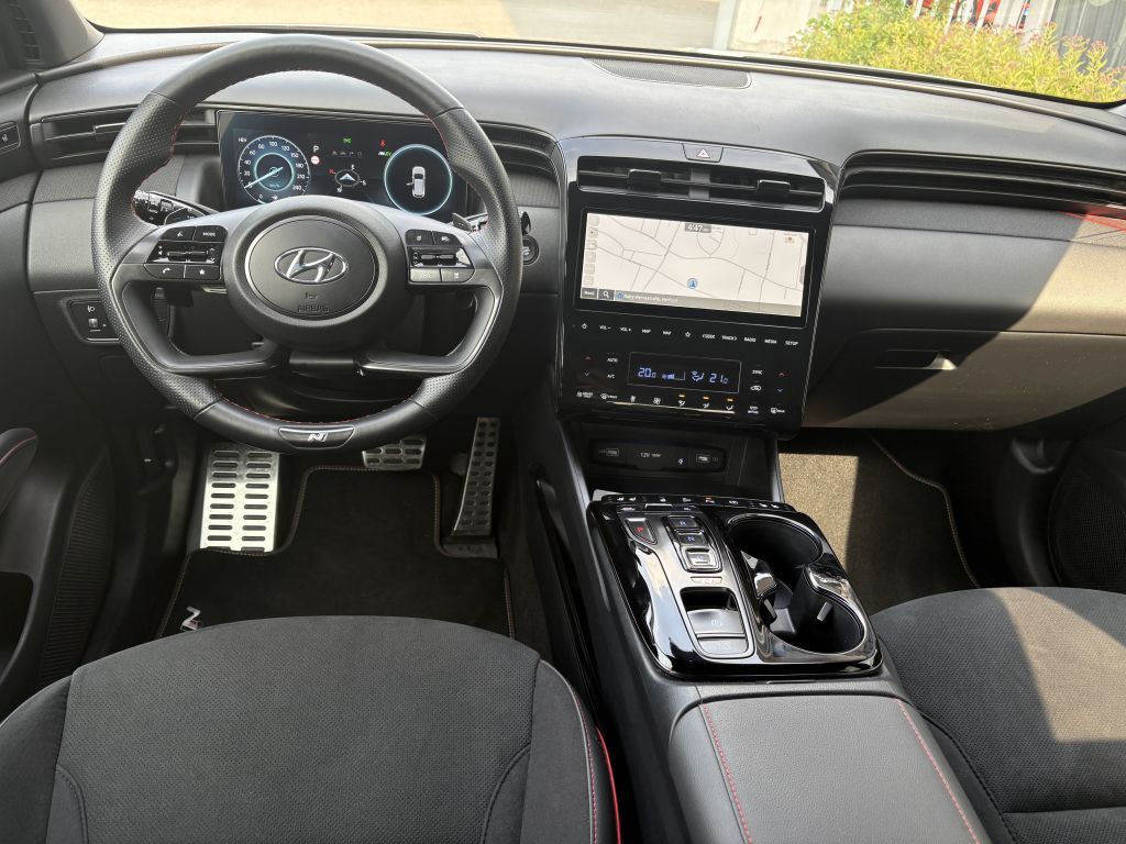 Hyundai TUCSON 1.6 T-GDi Plug-in-Hybrid 4WD N Line - Samsaru's Car Outlet