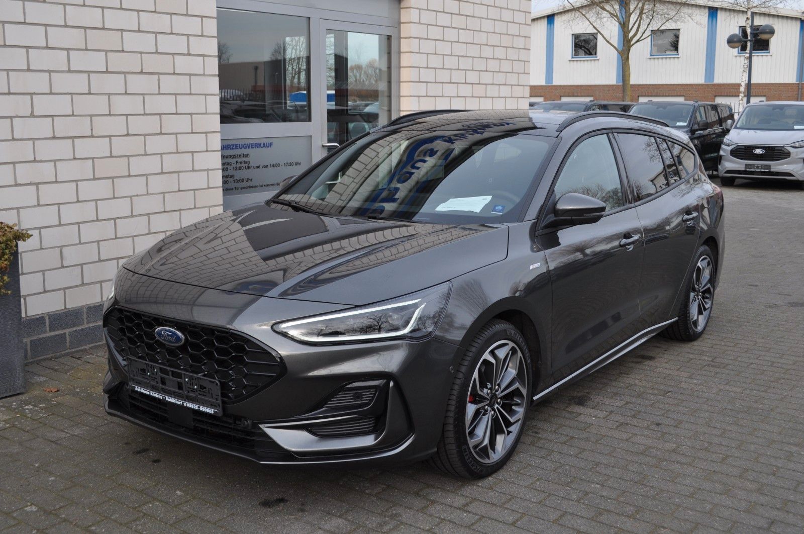 Ford Focus Turnier ST-LINE X/AUT/LED-MATRIX/PANODACH