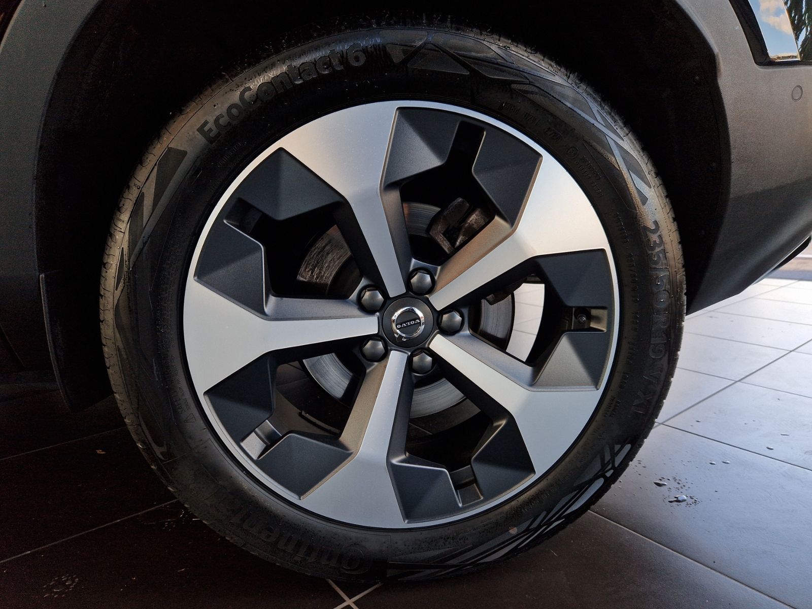 Volvo XC40 Ultra Dark PANO KLIMA ALU AHK NAVI