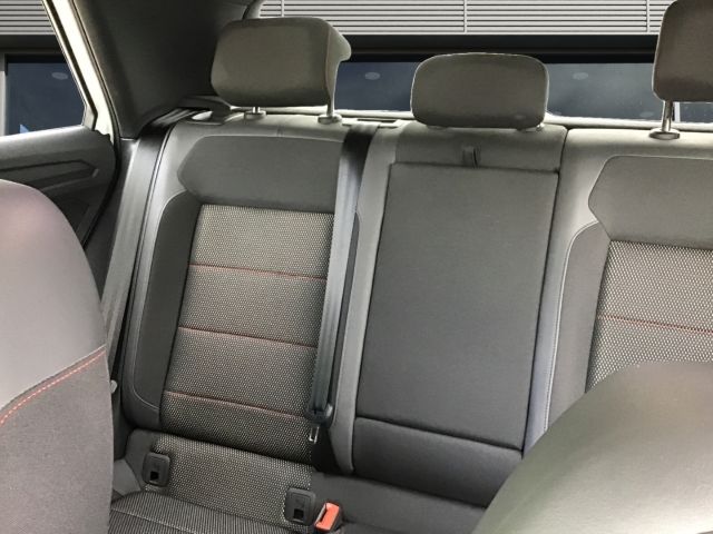 Volkswagen T-Roc Sport DSG - Samsaru's Car Outlet