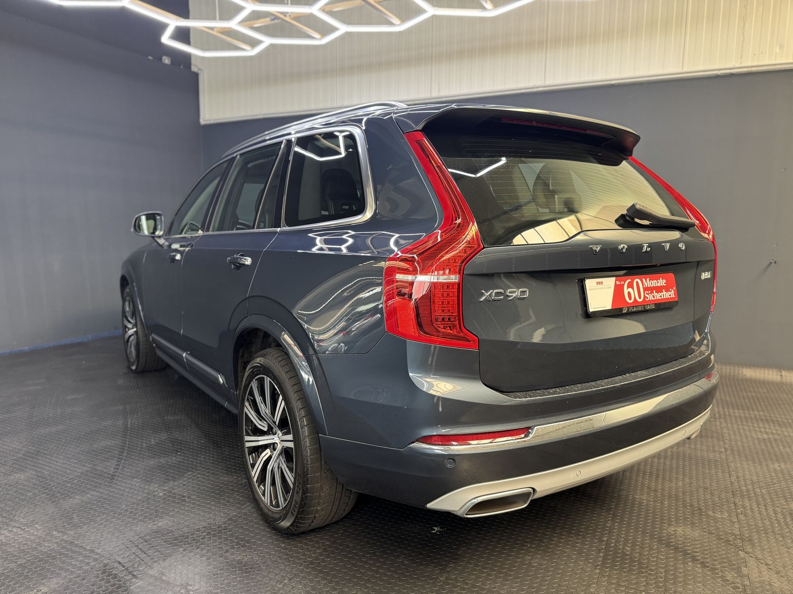 Volvo XC90 Inscription AWD - Samsaru's Car Outlet