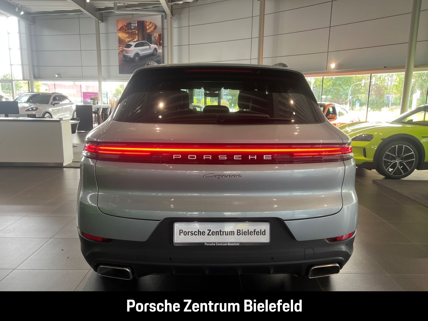 Porsche Cayenne E-Hybrid HA-Lenkung InnoDrive Soft-Close