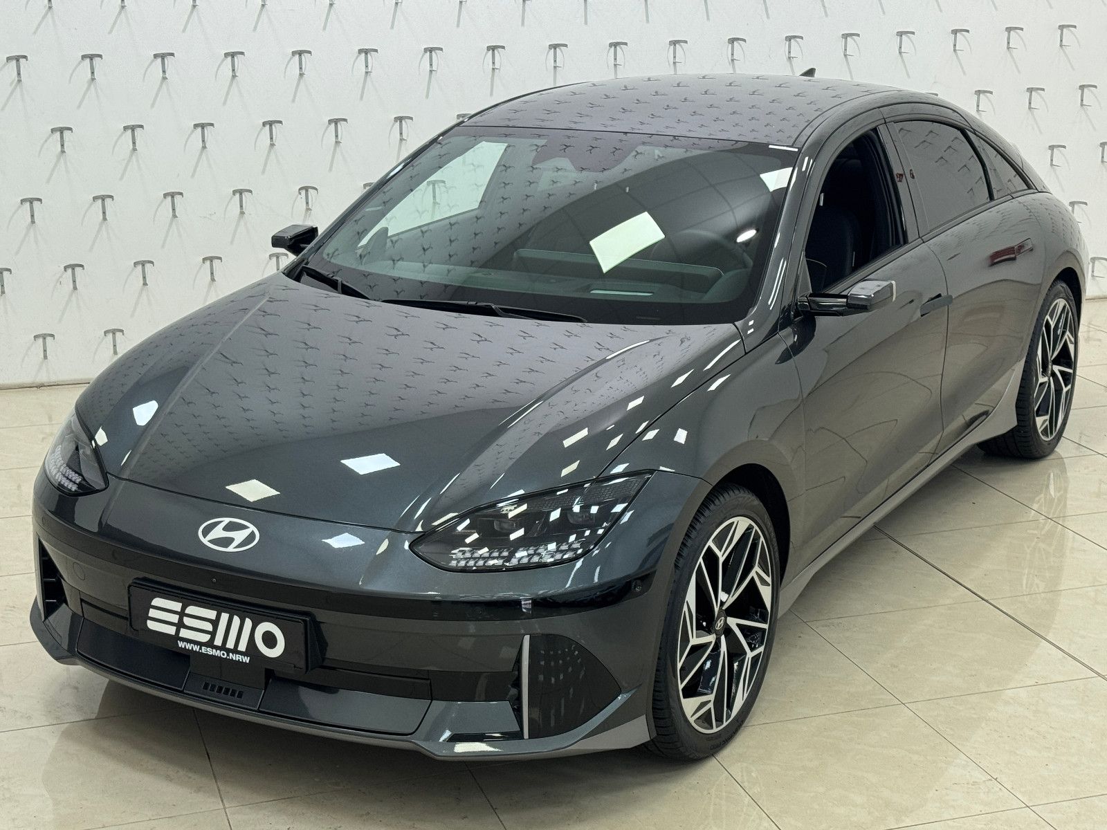 Hyundai IONIQ 6 77,4kWh 325ps 4WD Uniq 360°K/BOSE/DIGI
