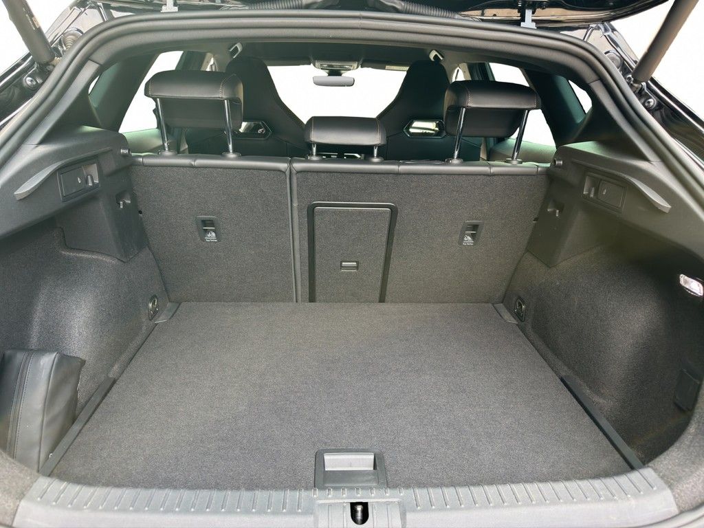 Cupra Formentor 2.0 TSI DSG 4Drive VZ - Samsaru's Car Outlet