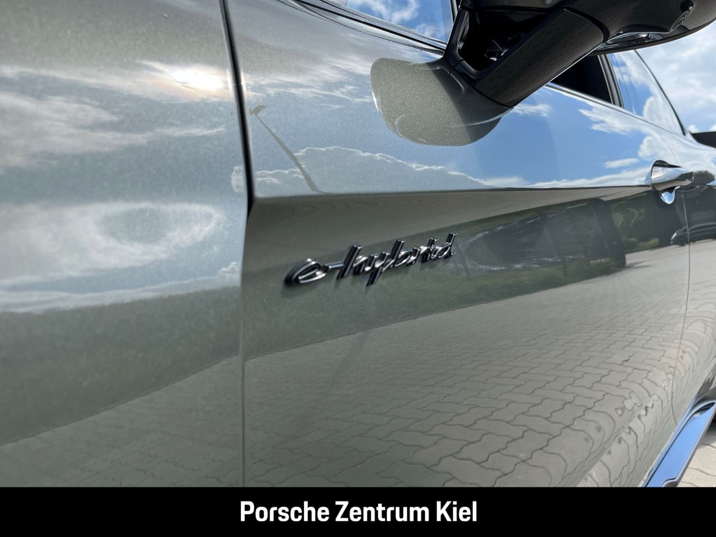 Porsche Panamera 4 E-Hybrid HA-Lenkung InnoDrive HUD