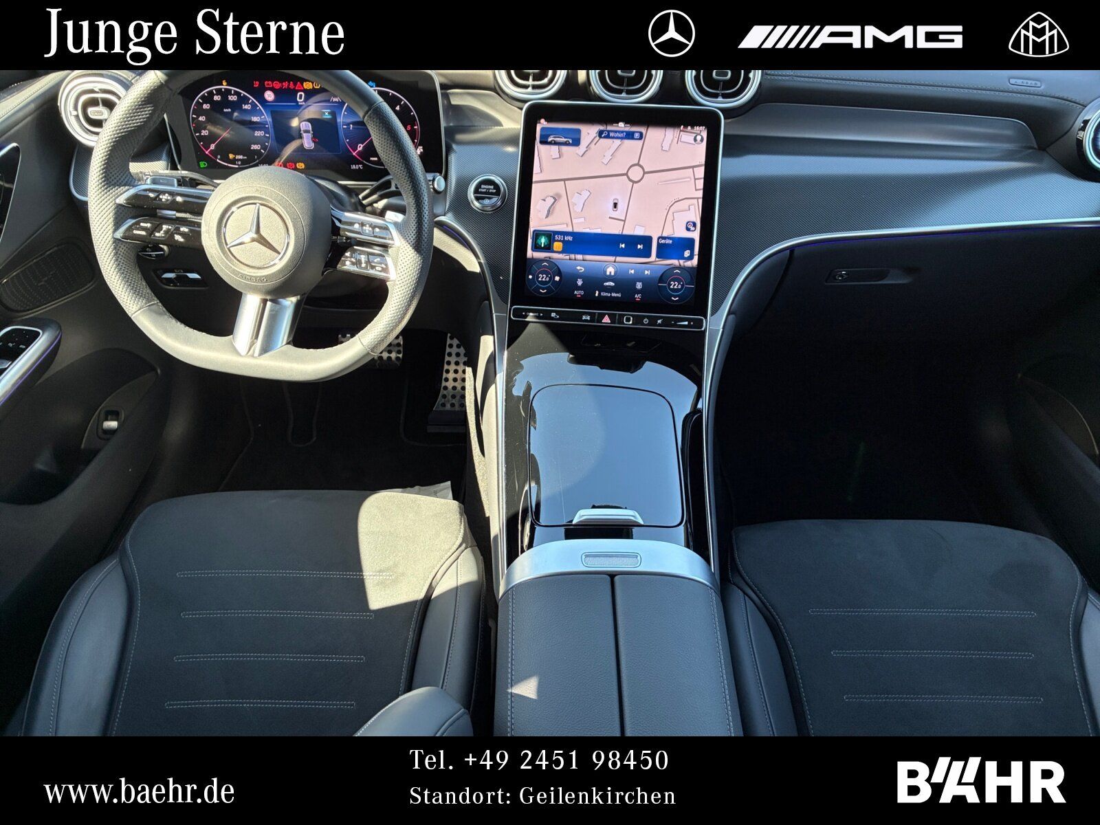 Mercedes-Benz GLC 300 d 4M AMG/Pano/AHK/RFK/Totwinkel/LMR-19"