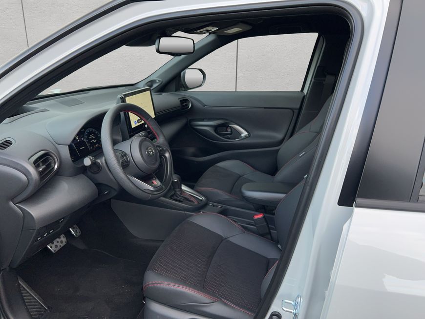 Toyota Yaris Cross Hybrid 130PS 1.5 VVT-i GR Sport