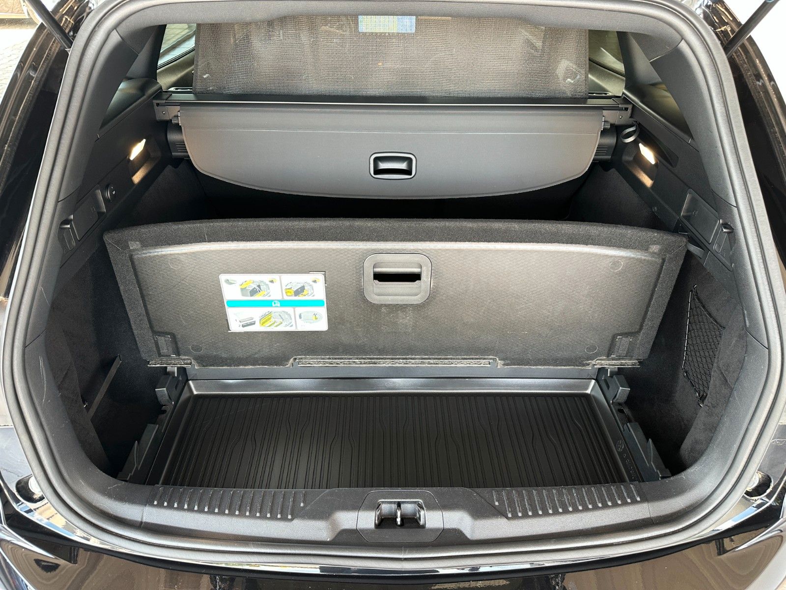 Ford Focus Turnier ST-Line *LED*RFK*ACC*ALLWETTER*TOP