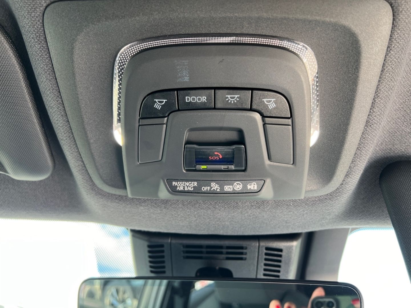 Toyota C-HR 1.8l Hybrid - Samsaru's Car Outlet