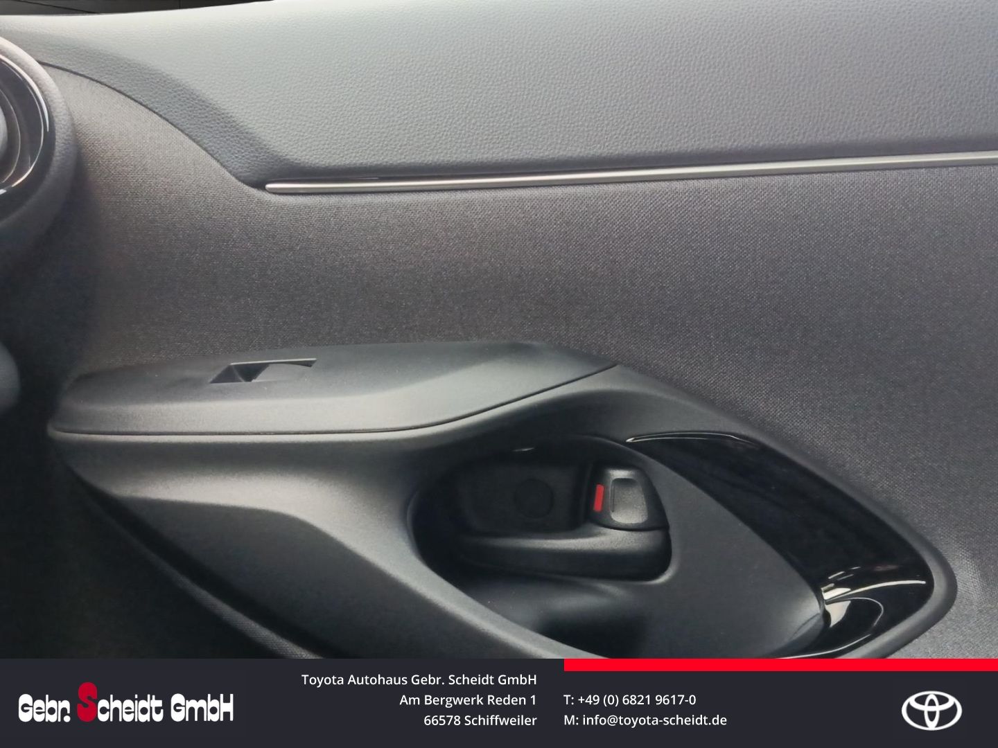 Toyota Yaris Cross Hybrid Teamplayer Totwinkelassistent