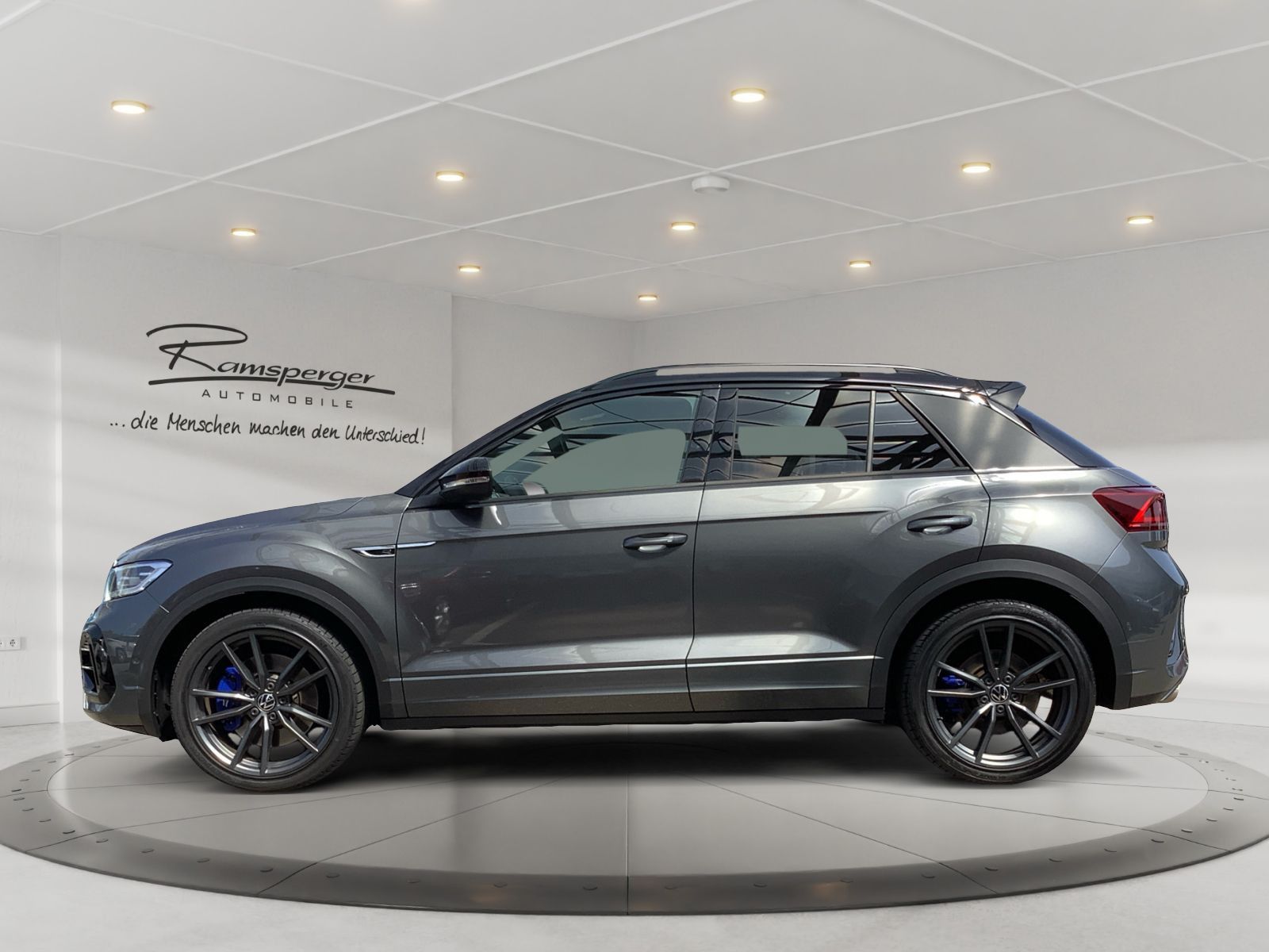 Volkswagen T-Roc 2.0 TSI DSG R 4M - Samsaru's Car Outlet
