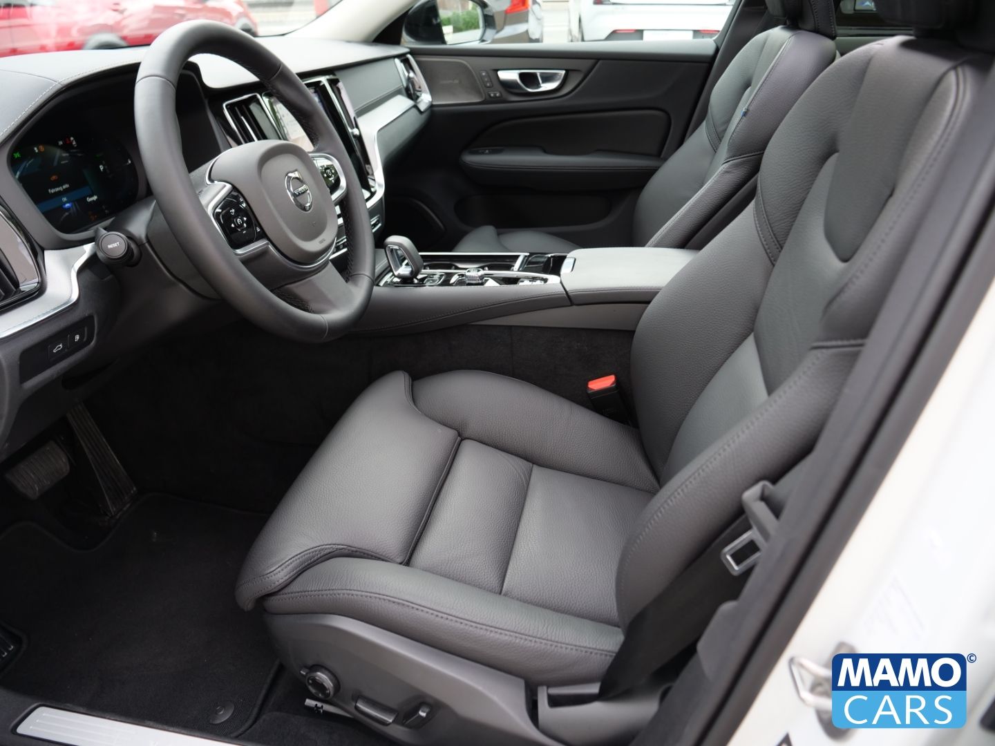 Volvo V60 T6 AWD Recharge Ultra Dark ACC/AHK/360°/PANO