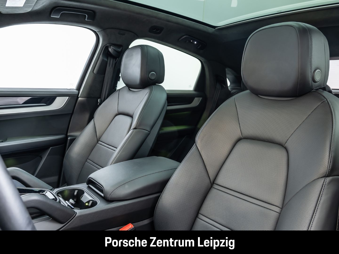 Porsche Cayenne S E-Hybrid Coupe HD-Matrix HeadUp Sporta