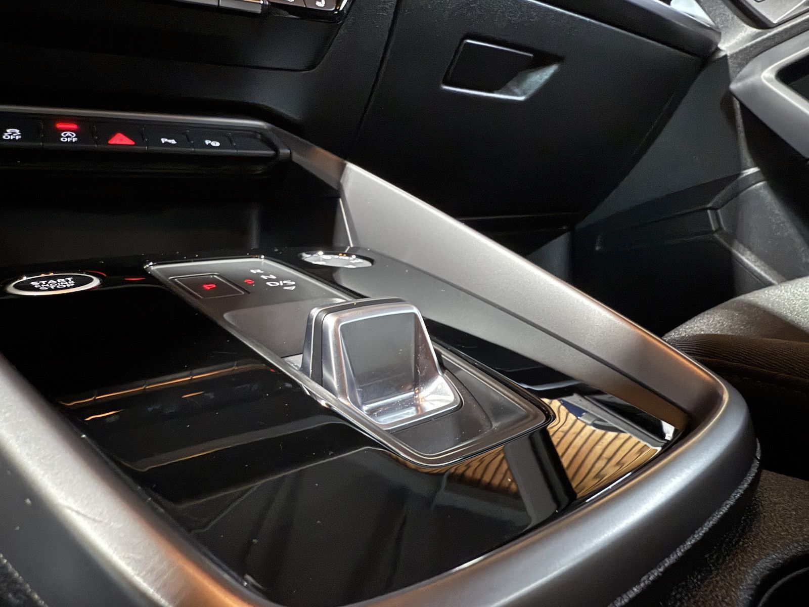 Audi A3 Sportback advanced TFSI *Navi*LED*Kam*Virtual