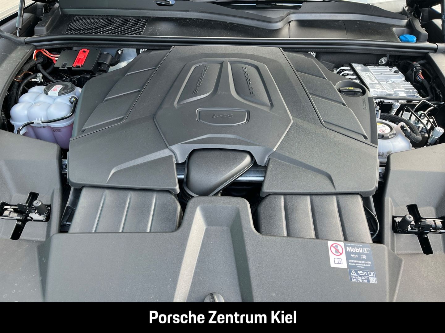 Porsche Cayenne E-Hybrid BOSE Panoramadach InnoDrive