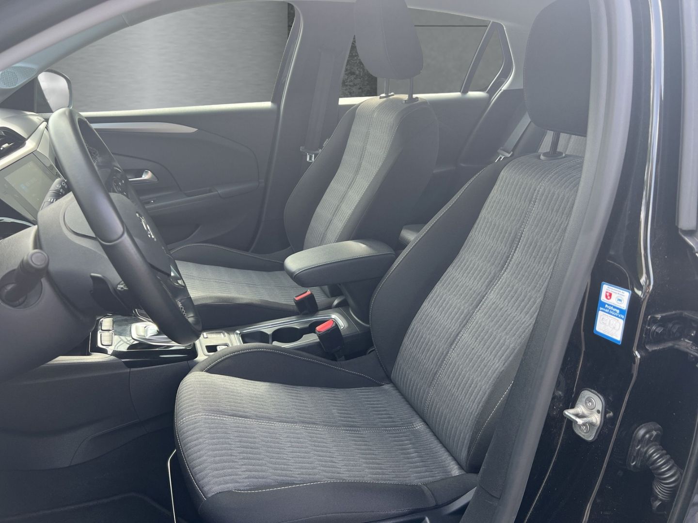 Opel Corsa Edition - Samsaru's Car Outlet