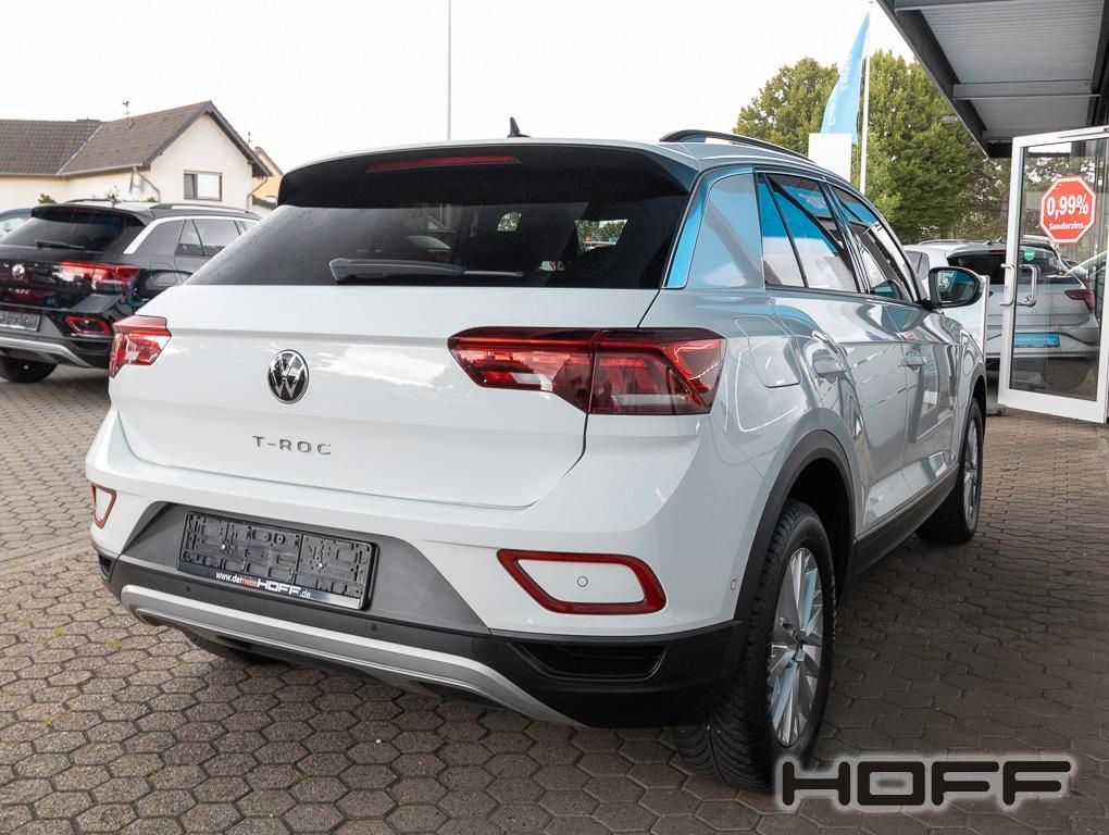 Volkswagen T-Roc 1.0 TSI Life - Samsaru's Car Outlet