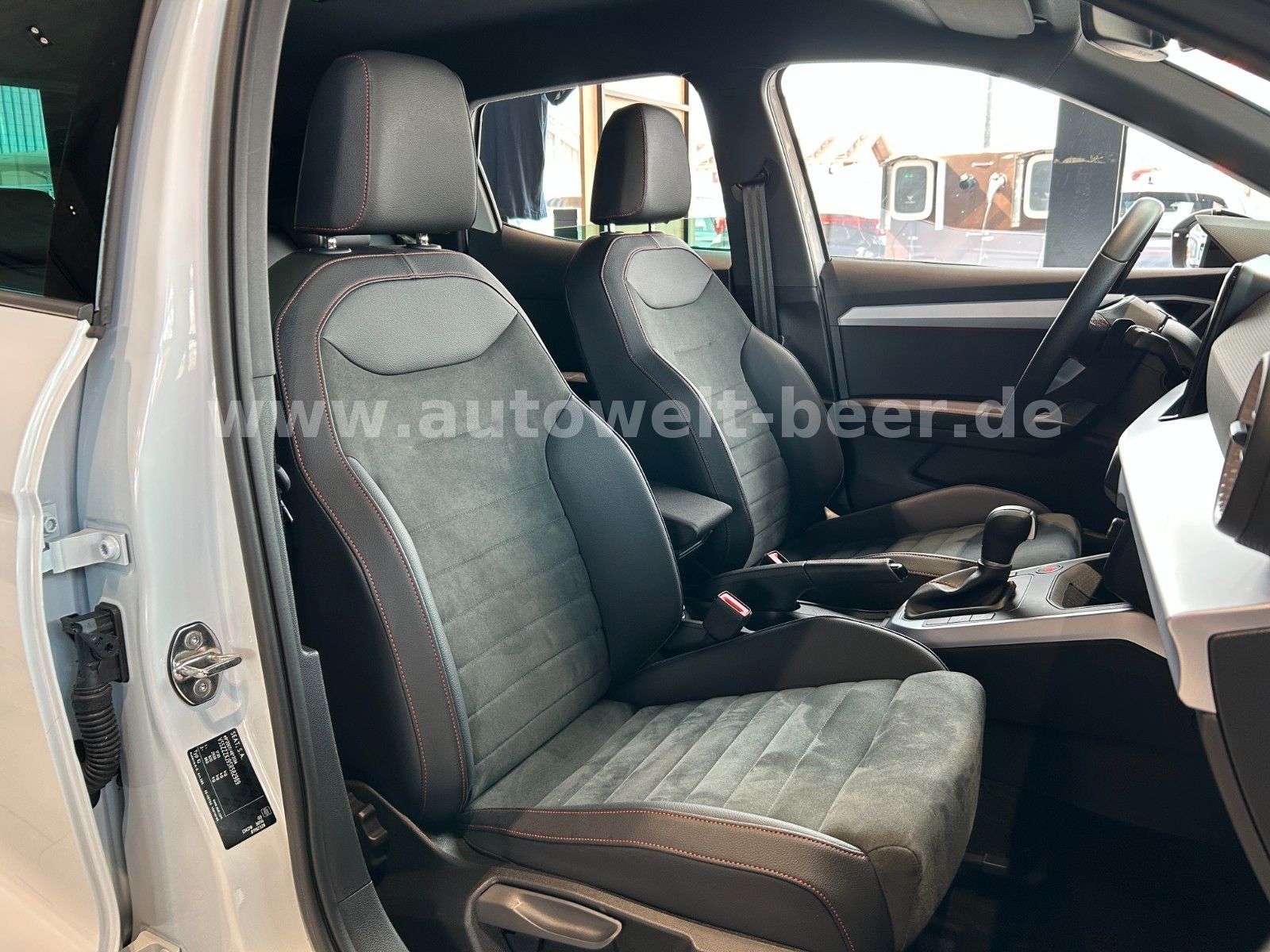 Seat Arona FR 1.5 TSI 150PS DSG *CAM*NAVI*Sitzhz.*