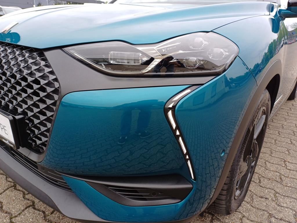 DS Automobiles DS3 Crossback E-Tense 225 Performance Line - Samsaru's Car Outlet