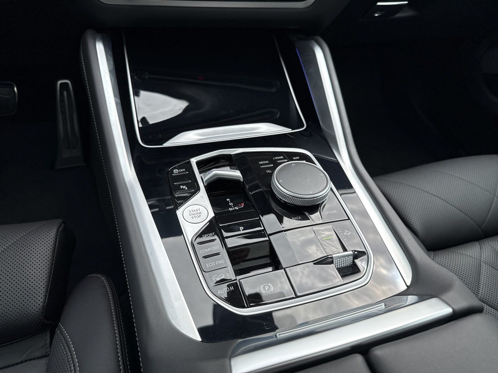 BMW X6 xDrive40i M M Sportpaket | AHK 360° STANDHZ