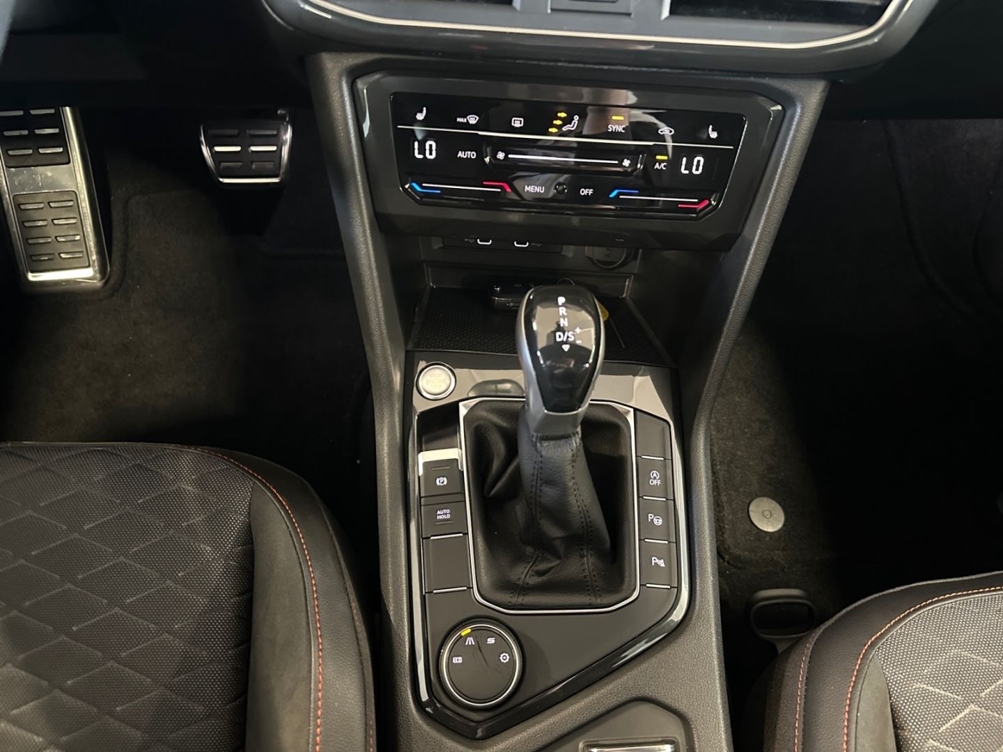 Seat Tarraco 2.0 TDI DSG FR *LED*20''*AHK*DCC*4xSHZ*C