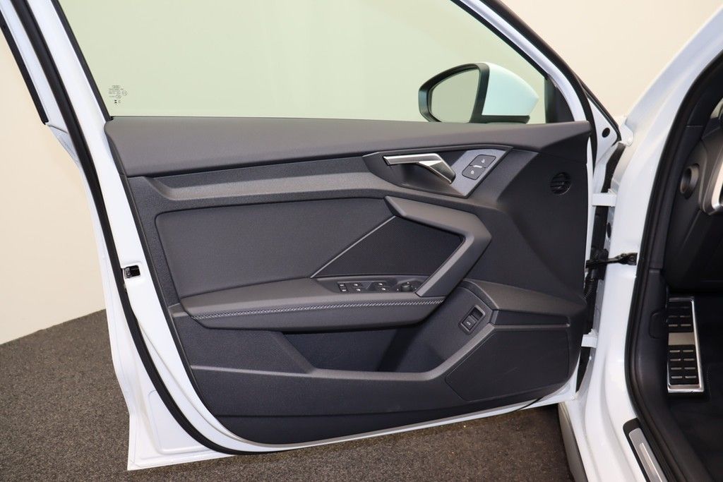 Audi A3 Sportback 30 TDI S line - Samsaru's Car Outlet