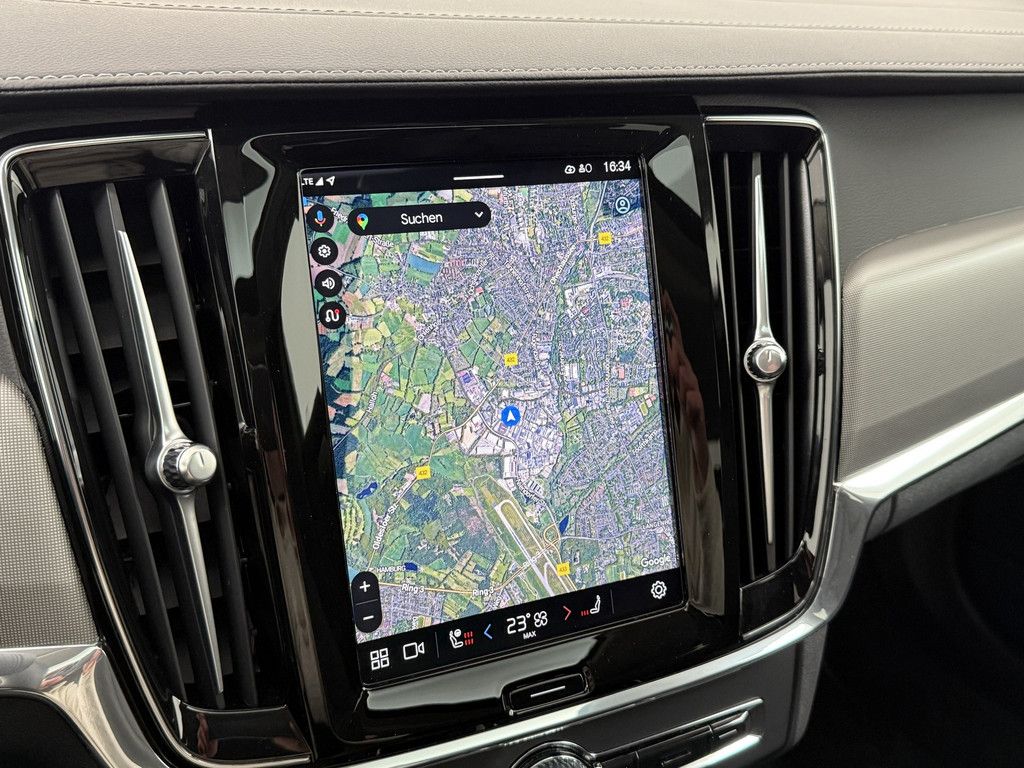 Volvo S90 T8 Ultimate Dark Plug-In Hybrid AWD