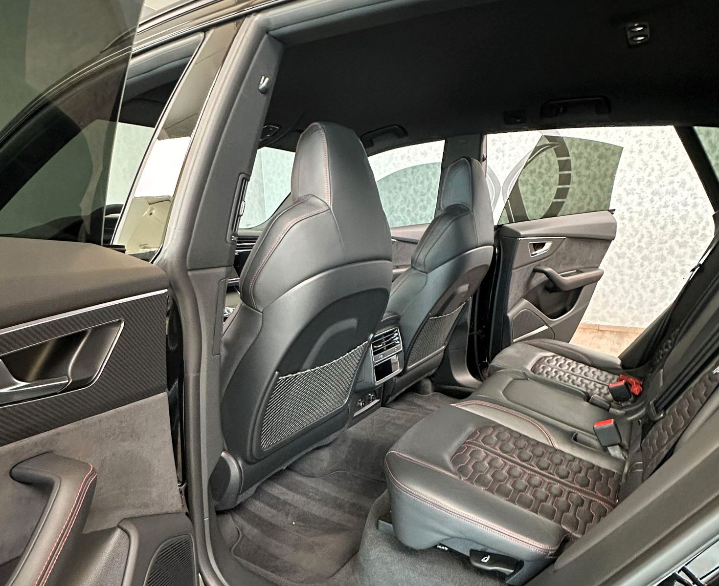 Audi RS Q8 800hp / 24" / B&O