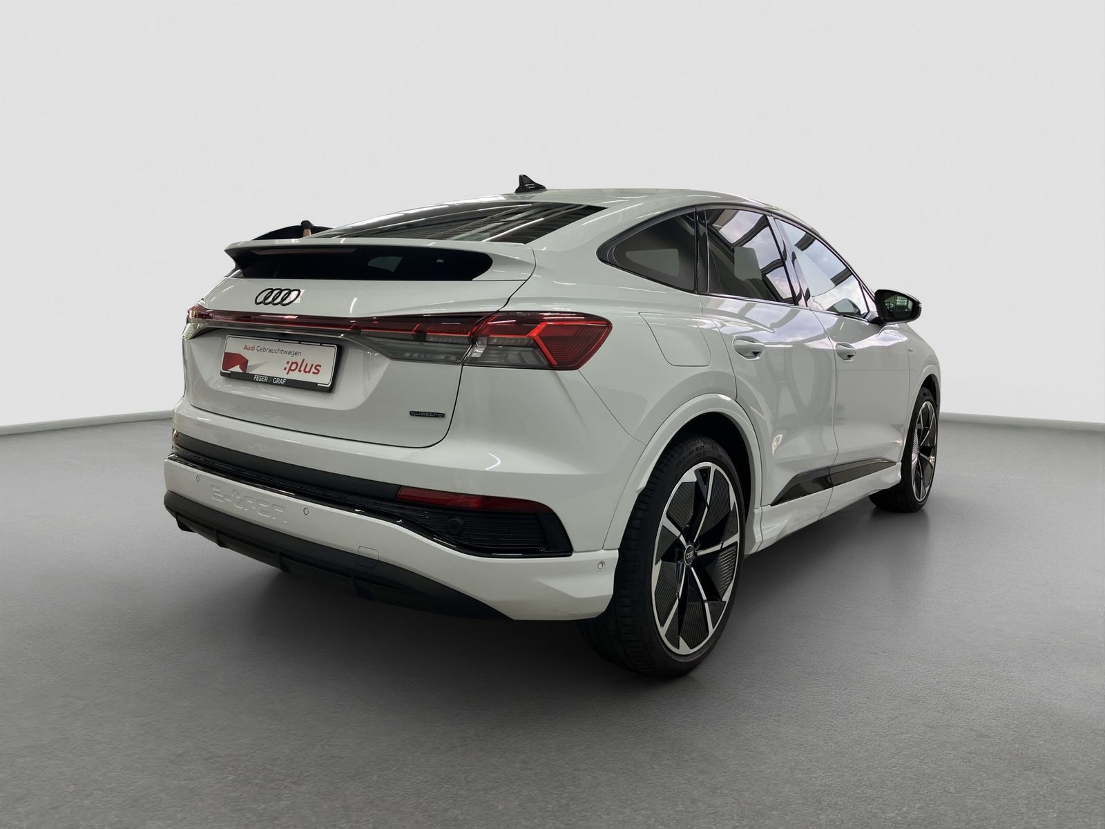 Audi Q4 Sportback e-tron S line 50 qu. AHK Sonos Pano