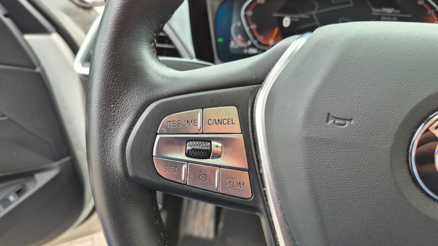 BMW 330D xDrive - Samsaru's Car Outlet