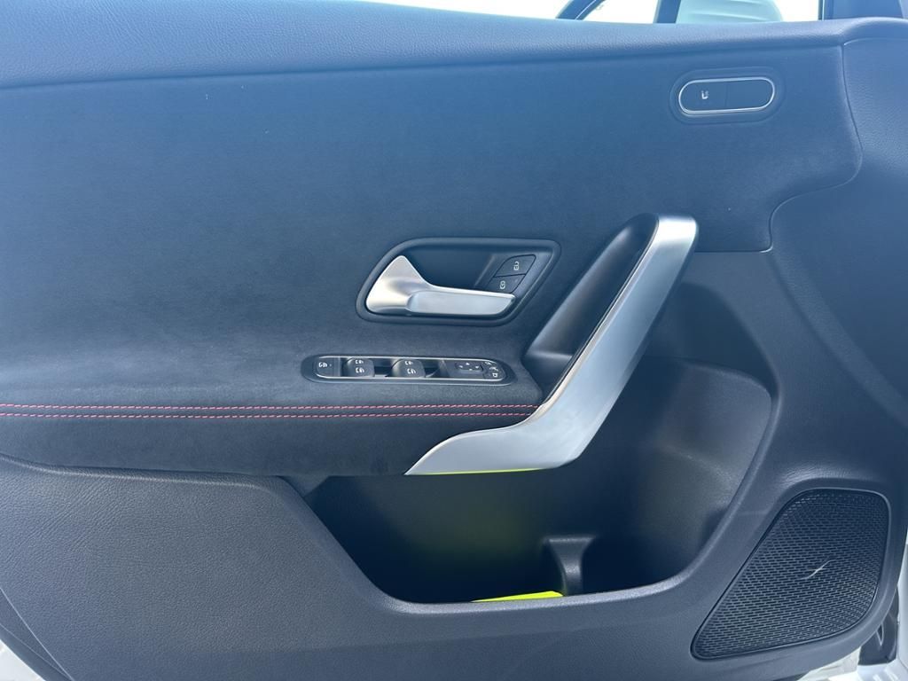 Mercedes-Benz A 180 AMG - Samsaru's Car Outlet