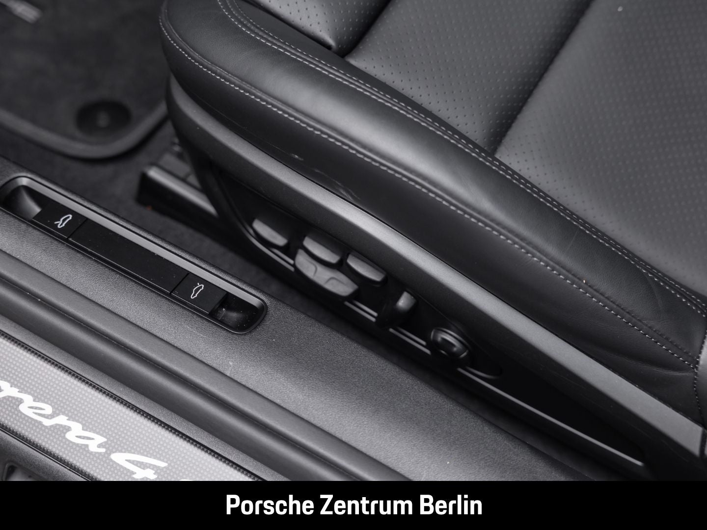 Porsche 992 911 Carrera 4S Cabriolet BOSE LED-Matrix